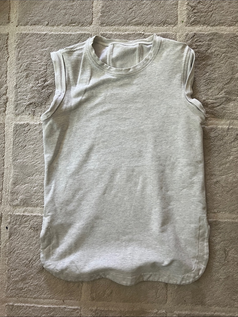 Lululemon Sleeveless Crewneck Tank Top - Light Gray